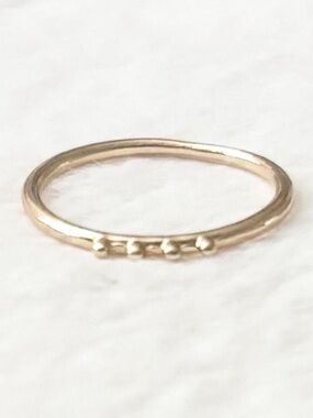 5/$15 🩷 MUST BUNDLE Delicate Gold Bead Stackable Ring